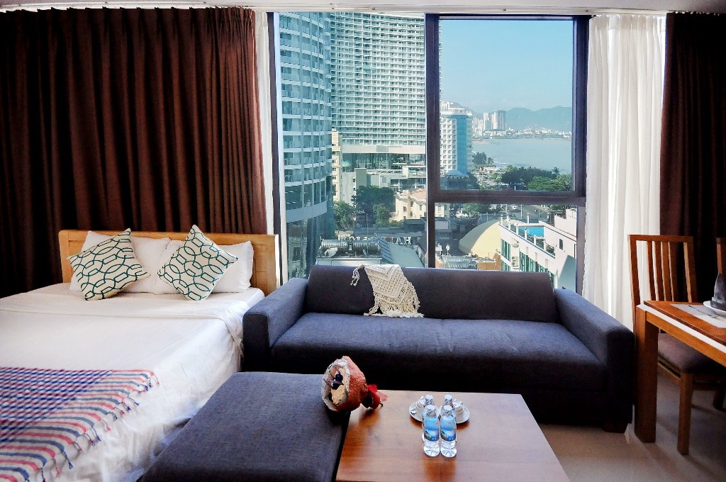 One Bedroom Apartment with Coastalview